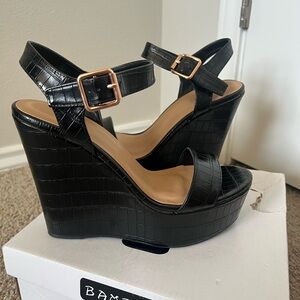 BAMBOO Black Patent Leather Wedge Sandals
